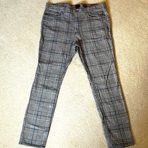 COPY - White & Grey plaid pants 36/32